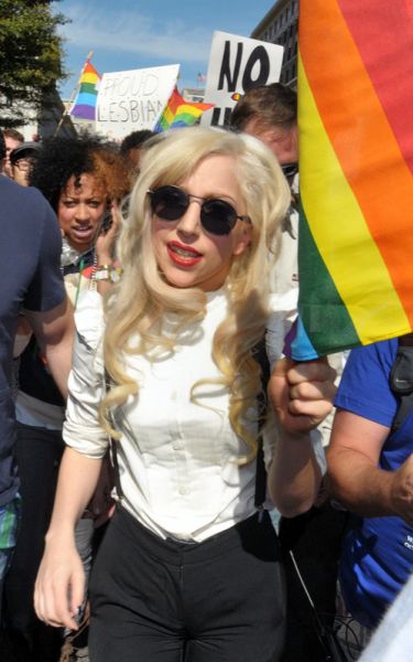 Lady GaGa на параде в защиту сексуальных меньшинств