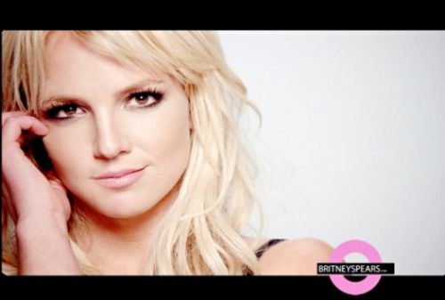 Фрагменты видео Бритни Спирс на песню «3»