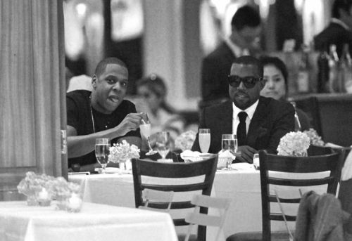 Кани Вест и Jay-Z: дружеский ужин в ресторане